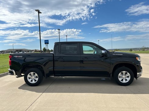 Certified 2025 Chevrolet Silverado 1500 LT image 1