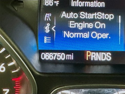 Used 2017 Ford Escape SE w/ Equipment Group 201A image 12