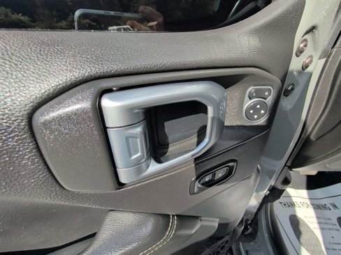 Certified 2020 Jeep Wrangler Unlimited Sahara image 12