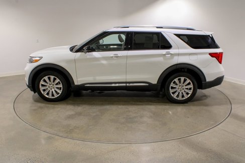 Used 2020 Ford Explorer Limited w/ Class III Trailer Tow Package image 2