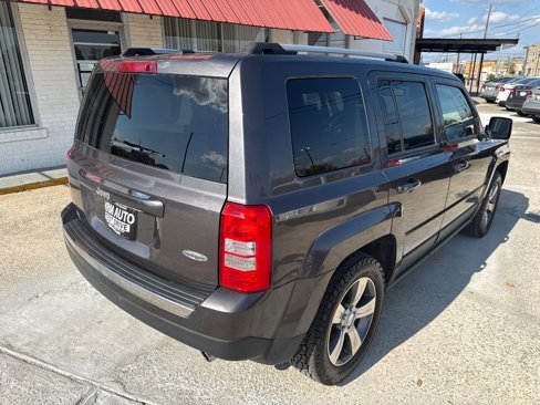 Used 2016 Jeep Patriot High Altitude image 4