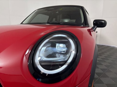 New 2025 MINI Cooper 2-Door Hardtop image 8