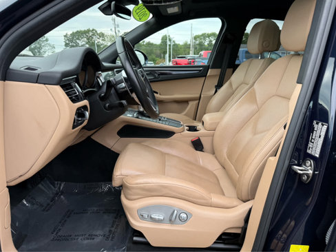 Used 2019 Porsche Macan image 12