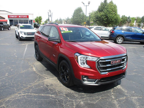 Used 2023 GMC Terrain AT4 w/ Infotainment Package II image 3