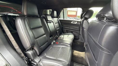 Used 2012 Ford Explorer Limited image 24
