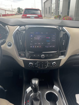 Used 2022 Chevrolet Traverse LT image 12