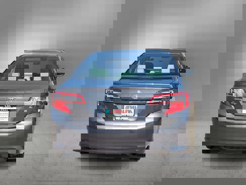 Used 2014 Toyota Camry L image 7