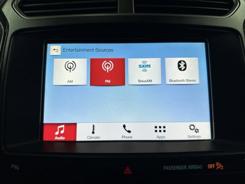 Used 2018 Ford Explorer XLT w/ Equipment Group 202A image 26