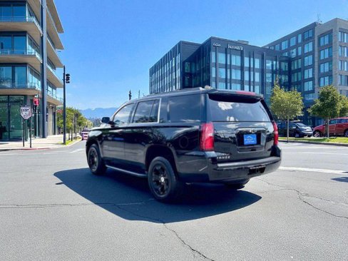Used 2017 Chevrolet Tahoe LT image 5