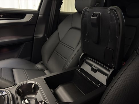 New 2026 Porsche Cayenne Coupe image 29