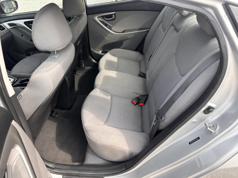 Used 2013 Hyundai Elantra GLS image 16