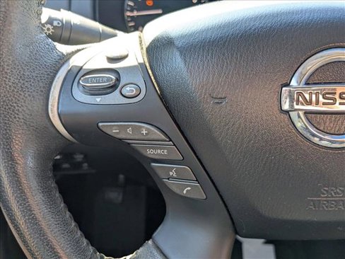Used 2015 Nissan Pathfinder Platinum image 11