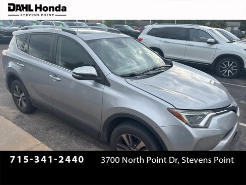 Used 2018 Toyota RAV4 XLE image 1