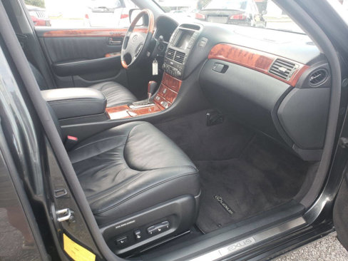 Used 2004 Lexus LS 430 image 10
