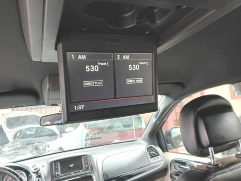 Used 2016 Dodge Grand Caravan SXT image 15