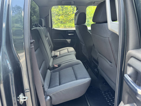 Used 2017 Chevrolet Silverado 1500 LT w/ All Star Edition image 15