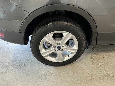 Used 2016 Ford Escape SE image 23