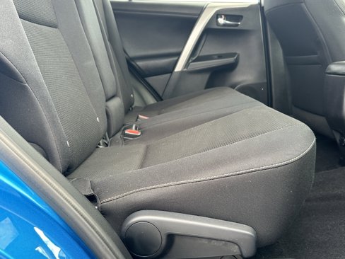 Used 2017 Toyota RAV4 XLE image 17