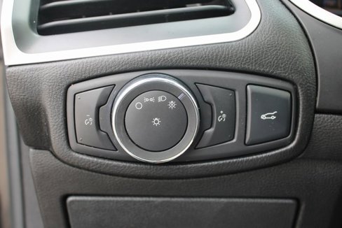 Used 2015 Ford Edge SEL w/ Equipment Group 201A image 15