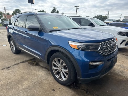Used 2021 Ford Explorer Limited w/ Equipment Group 301A image 2