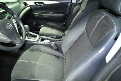 Used 2016 Nissan Sentra S image 19