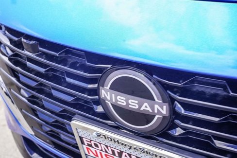 New 2025 Nissan Sentra SV image 12