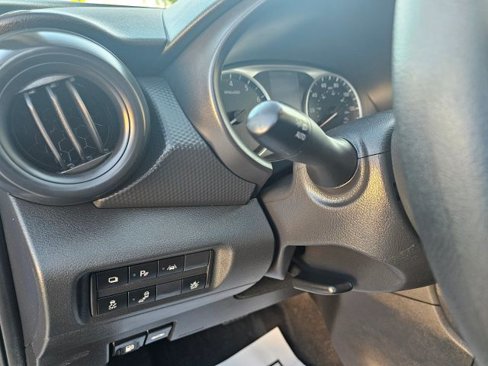 Used 2024 Nissan Kicks S image 23
