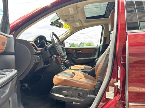 Used 2017 Chevrolet Traverse Premier image 9
