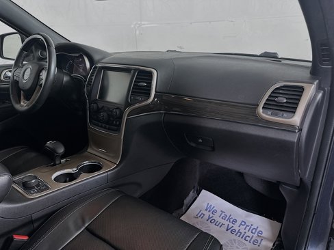 Used 2015 Jeep Grand Cherokee Overland image 30