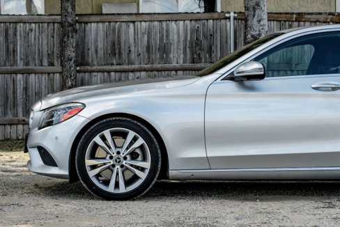 Used 2020 Mercedes-Benz C 300 Sedan image 12