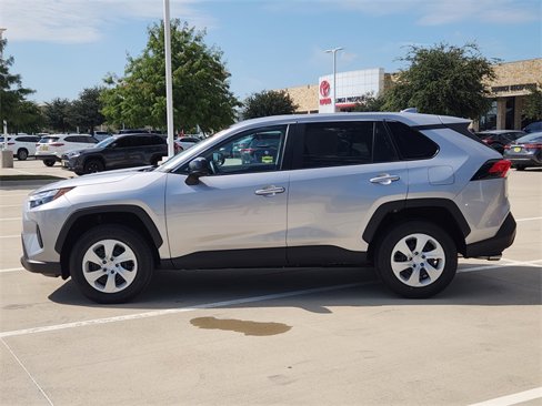 Certified 2025 Toyota RAV4 LE image 4