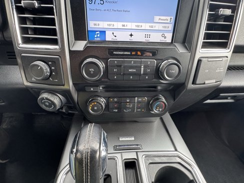 Used 2016 Ford F150 XLT w/ Equipment Group 302A Luxury image 22