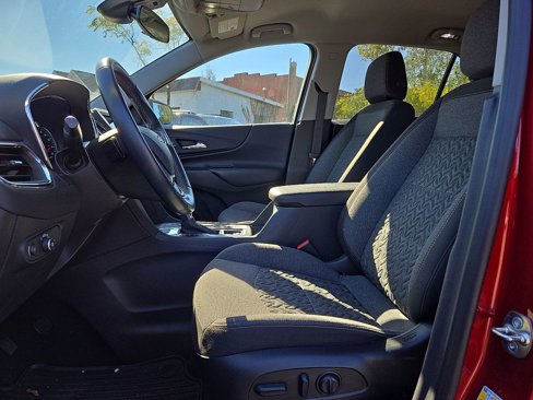 Used 2024 Chevrolet Equinox LT image 19