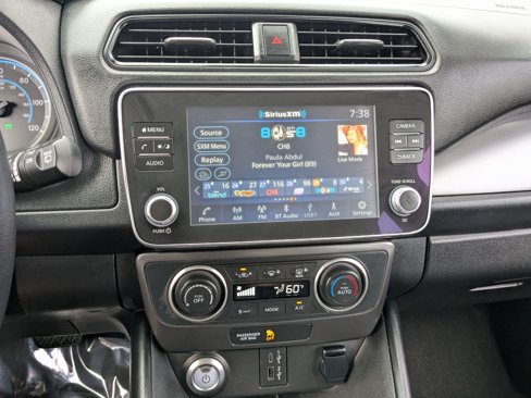 Certified 2024 Nissan Leaf S image 21