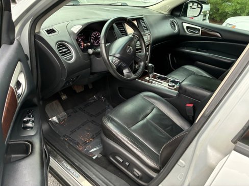 Used 2013 Nissan Pathfinder SL image 7
