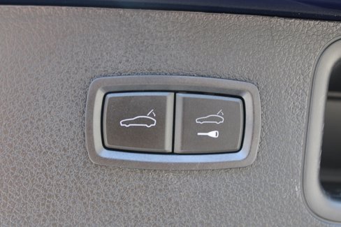 Used 2024 Porsche Macan image 33