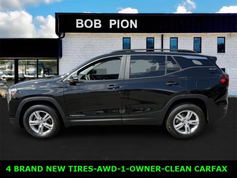 Used 2022 GMC Terrain SLE w/ Driver Convenience Package image 8