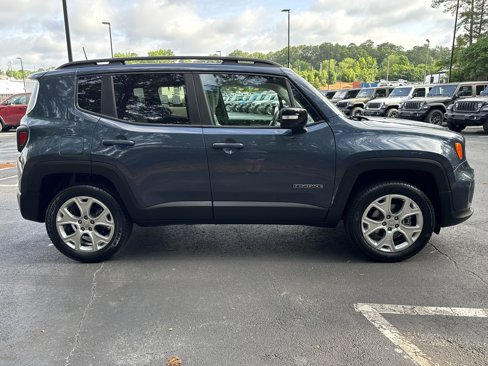 Used 2022 Jeep Renegade Limited image 9