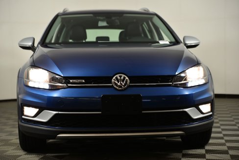 Used 2019 Volkswagen Golf Alltrack S image 5