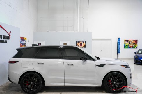 Used 2024 Land Rover Range Rover Sport Dynamic SE image 24