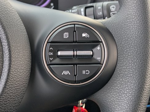 New 2025 Kia Soul LX image 30
