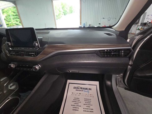 Used 2024 Nissan Altima 2.5 SV image 12