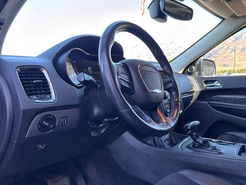 Used 2018 Dodge Durango GT image 25