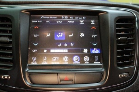 Used 2016 Chrysler 200 S image 23