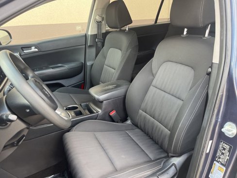 Used 2020 Kia Sportage LX image 34