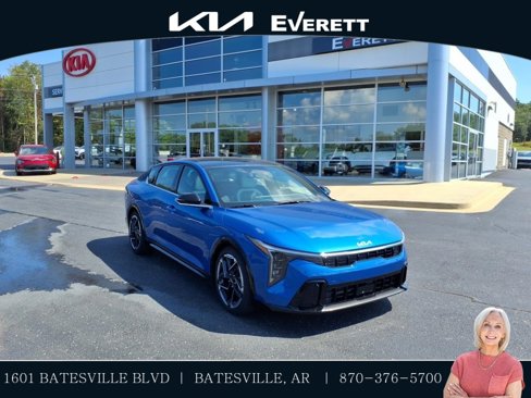 New 2025 Kia K4 GT-Line image 1