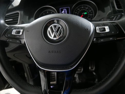 Used 2018 Volkswagen Golf Alltrack SE image 25
