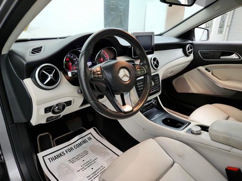 Used 2017 Mercedes-Benz GLA 250 image 13