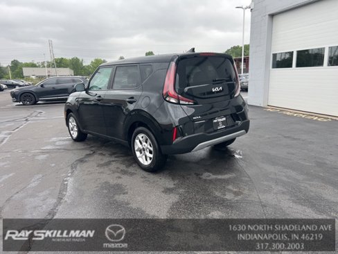 Used 2025 Kia Soul LX w/ LX Technology Package image 13