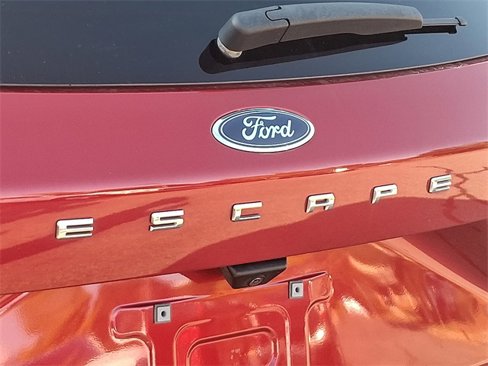 Used 2022 Ford Escape SE w/ Convenience Package image 30